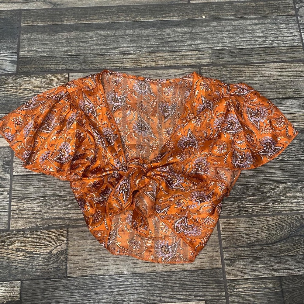 Cute crop top, new!
